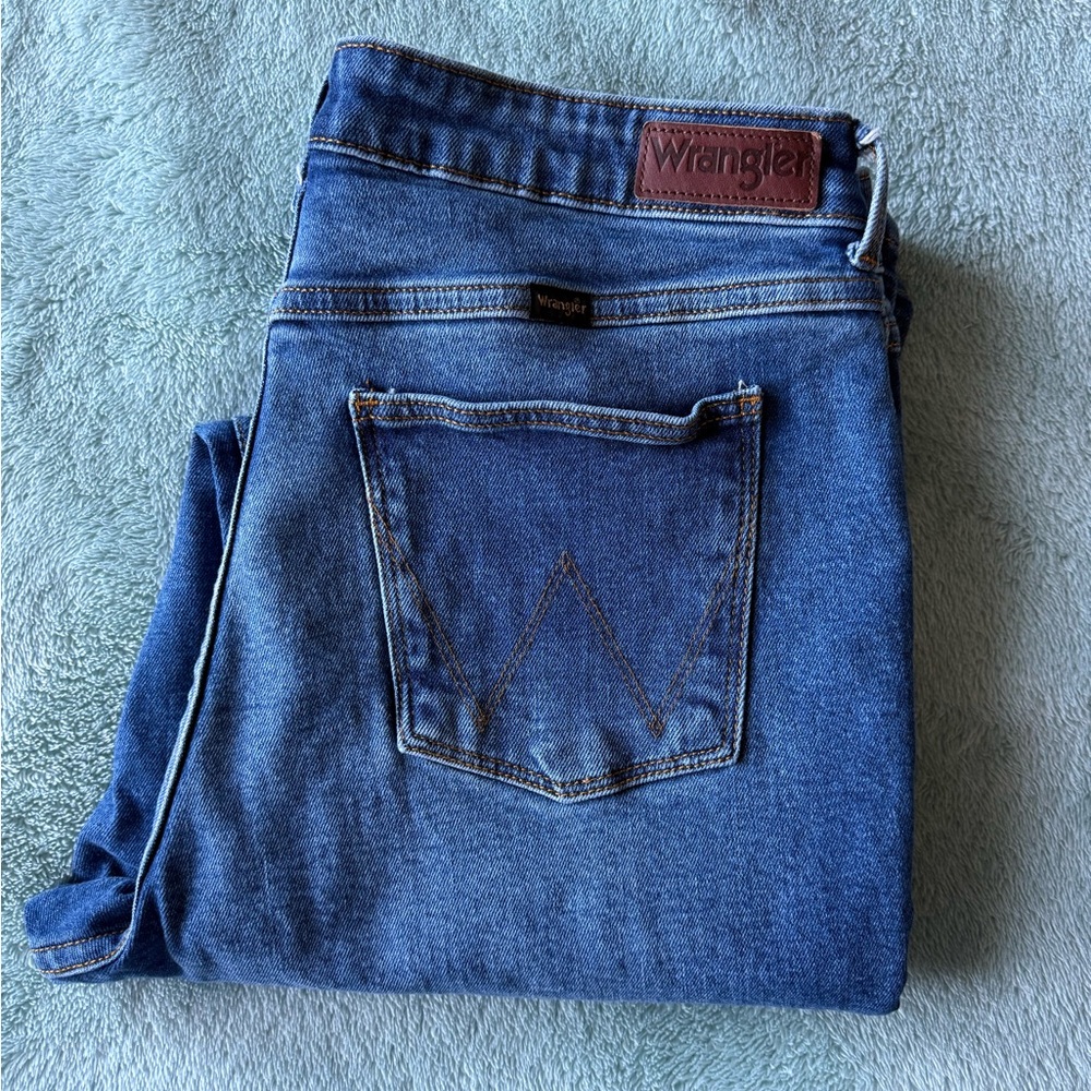 Wrangler Indigo Denim Bootcut Jeans